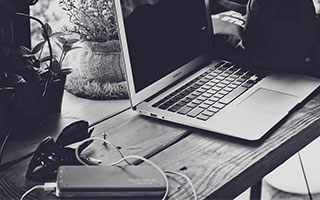 开云体育_ 不同年龄段运动员的训练需求与调整，体育训练开始年龄