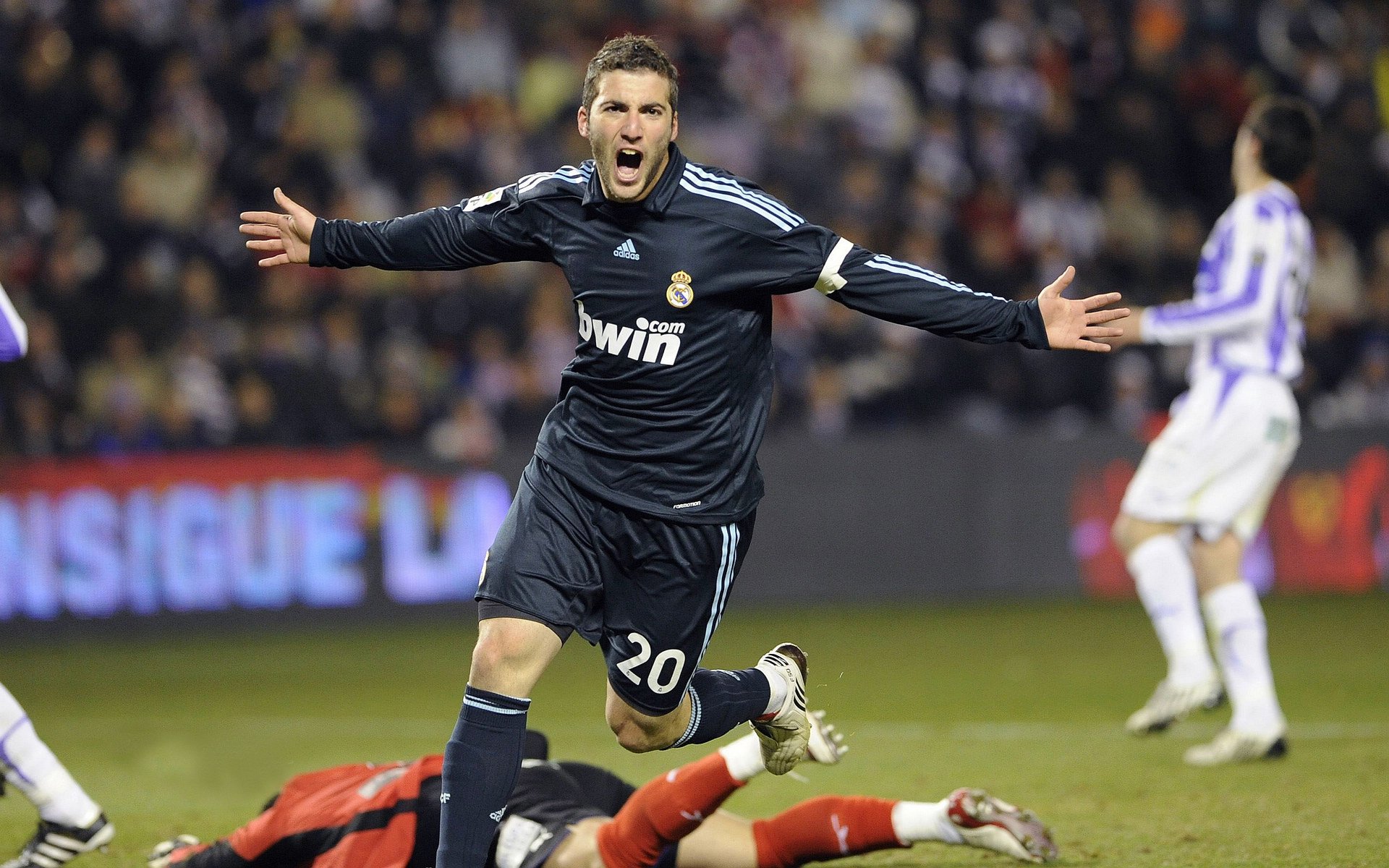 意大利球队掘金南美市场,转会传闻曝光,意大利球队现状