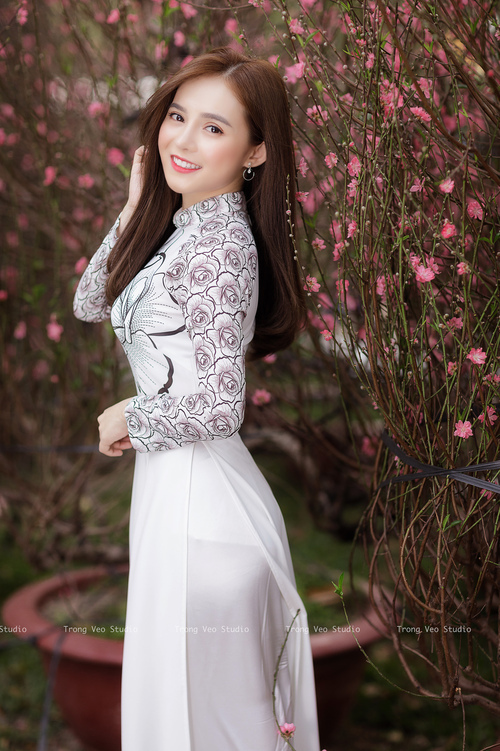 门兴格拉德巴赫队长续约成功,门兴格拉德巴赫队有名球星